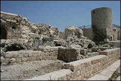 Une image contenant b�timent, ext�rieur, pierre, ruine

Description g�n�r�e automatiquement