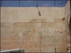 Une image contenant b�timent, pierre

Description g�n�r�e automatiquement