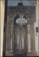 Une image contenant b�timent, autel, pierre, vo�te

Description g�n�r�e automatiquement
