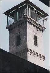 Une image contenant btiment, extrieur, tour

Description gnre automatiquement