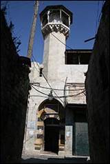 Une image contenant ext�rieur, arbre, b�timent, tour

Description g�n�r�e automatiquement