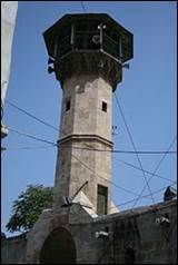 Une image contenant ciel, ext�rieur, b�timent, vieux

Description g�n�r�e automatiquement