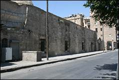 Une image contenant route, ext�rieur, rue, passage

Description g�n�r�e automatiquement
