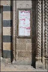 Une image contenant b�timent, pierre, sale

Description g�n�r�e automatiquement