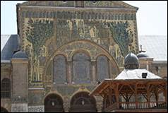 Une image contenant btiment, plein air, lieu de culte, ciel

Description gnre automatiquement