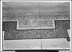 Une image contenant art, noir et blanc, dessin, Rectangle

Description gnre automatiquement