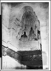 Une image contenant texte, croquis, art, noir et blanc

Description gnre automatiquement