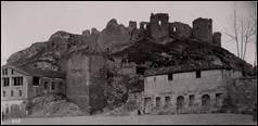 Une image contenant b�timent, plein air, ciel, Ruines

Description g�n�r�e automatiquement