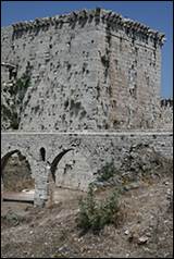 Une image contenant plein air, b�timent, Ruines, ciel

Description g�n�r�e automatiquement