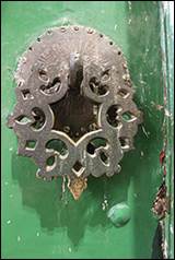 Une image contenant m�tal, fer, Poign�e de porte, rouille

Description g�n�r�e automatiquement