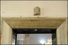 Une image contenant mur, int�rieur, chemin�e, Moulures

Description g�n�r�e automatiquement