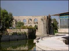 Une image contenant ciel, btiment, extrieur, pierre

Description gnre automatiquement