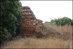 Une image contenant plein air, b�timent, Ruines, ciel

Description g�n�r�e automatiquement