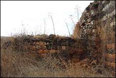 Une image contenant plein air, b�timent, ciel, Ruines

Description g�n�r�e automatiquement