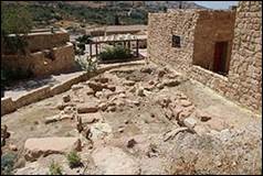 Une image contenant Ruines, plein air, Site arch�ologique, ciel

Description g�n�r�e automatiquement