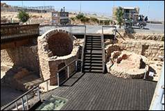 Une image contenant plein air, btiment, ciel, sol

Description gnre automatiquement