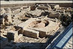 Une image contenant Ruines, plein air, Site arch�ologique, b�timent

Description g�n�r�e automatiquement