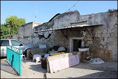 Une image contenant b�timent, ciel, ext�rieur, terrain

Description g�n�r�e automatiquement